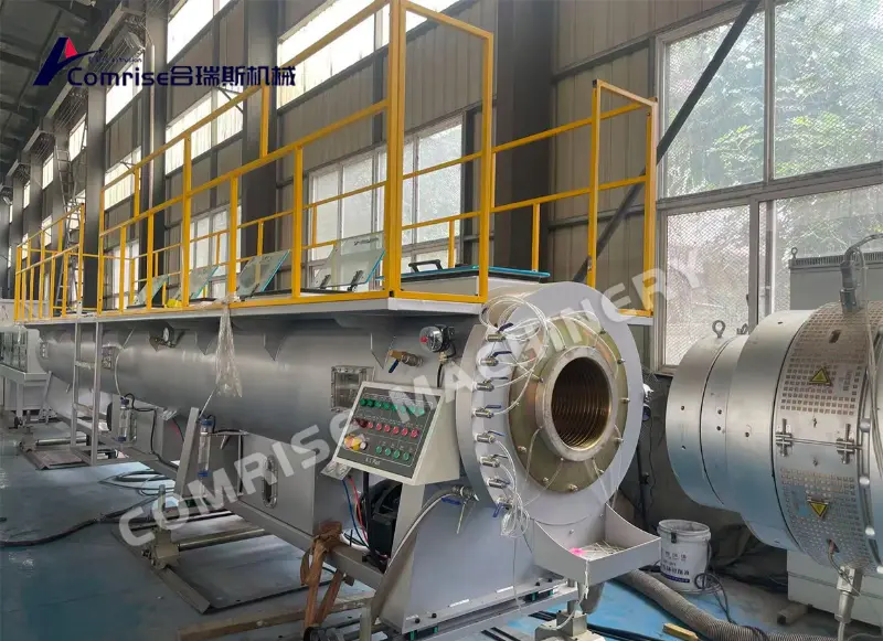 Completa con successo la prova in fabbrica della linea di estrusione di tubi in PE di grande diametro (200–500 mm)